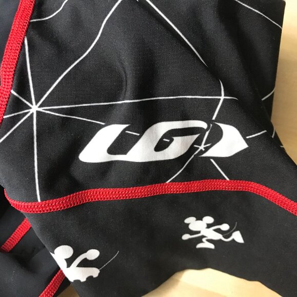 GARNEAU X DISNEY - MEN'S L/XL BLACK/GRAY PADDED CYCLING BIB-SHORTS - Picture 7 of 7